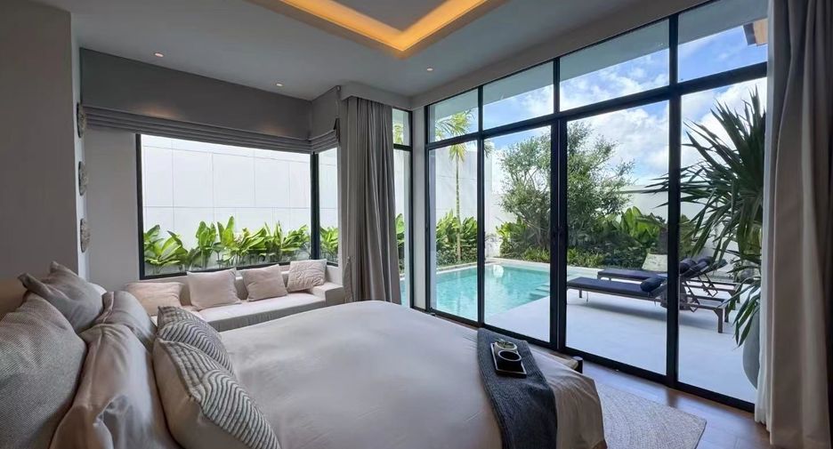 For sale 3 bedrooms villa in Mueang Phuket, Phuket