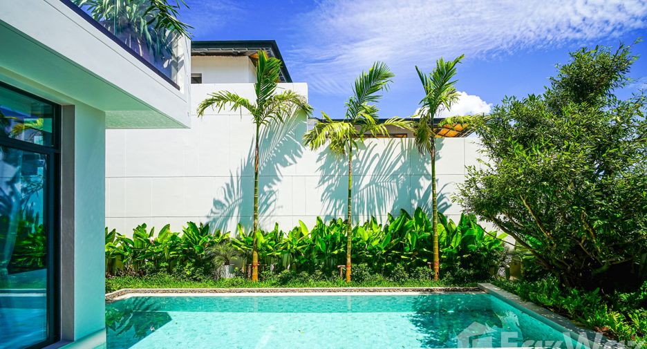 For sale 3 bedrooms villa in Mueang Phuket, Phuket