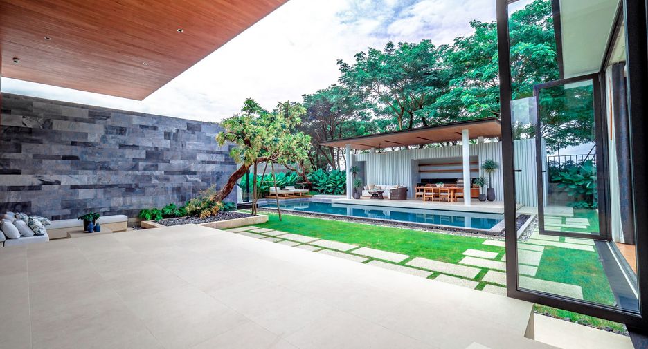 For sale 4 bedrooms villa in Thalang, Phuket
