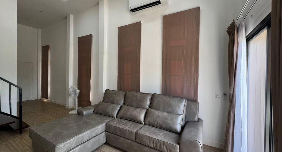 Casa en alquiler de 3 habitaciones en Thalang, Phuket