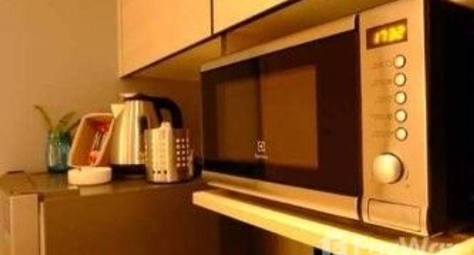 For sale studio condo in Khlong Toei, Bangkok