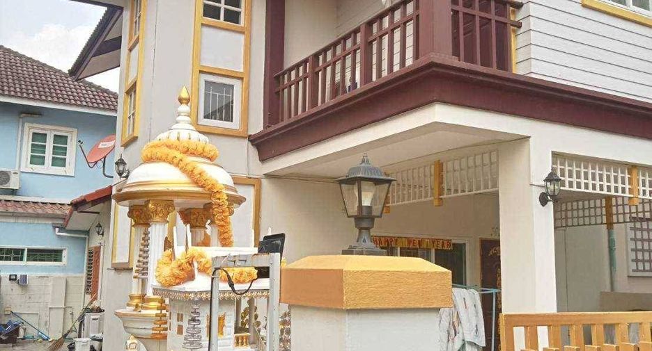出租 3 卧室 独立屋 在 Lam Luk Ka, Pathum Thani