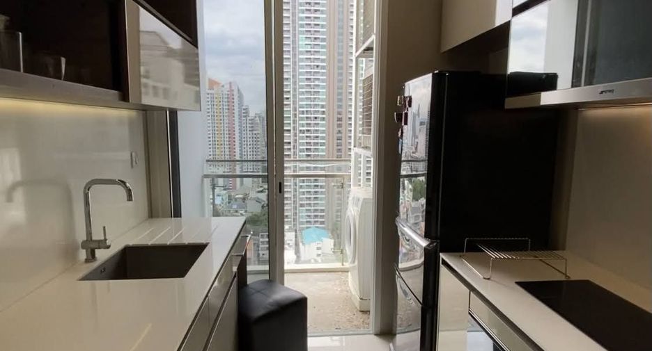 Condo en venta de 1 habitaciones en Sathon, Bangkok