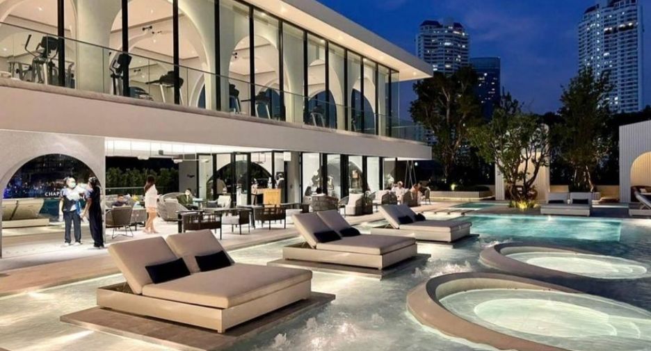 For sale 1 bed condo in Khlong San, Bangkok