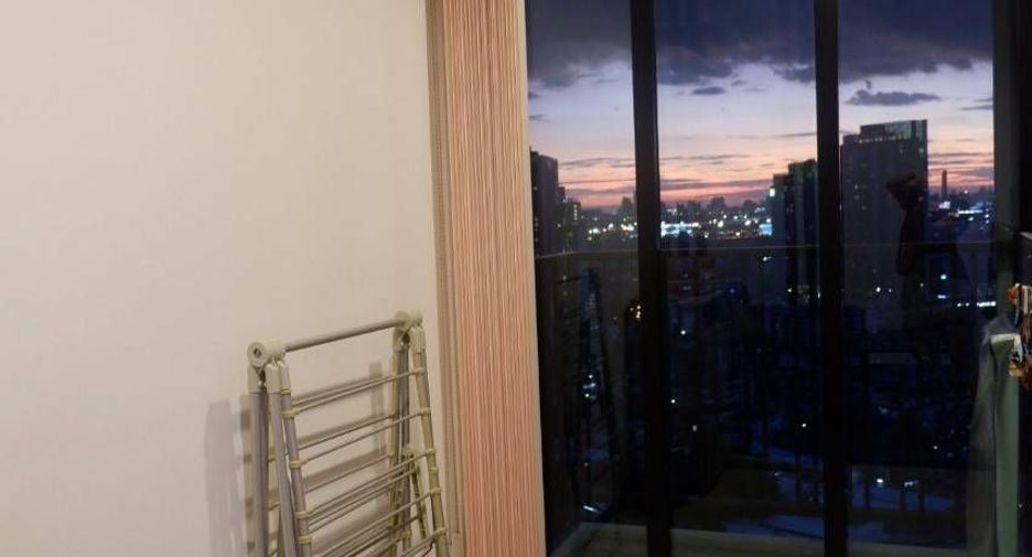For sale 1 bed condo in Watthana, Bangkok