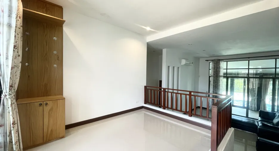 For sale 3 bedrooms villa in Thalang, Phuket
