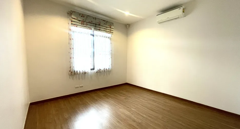 For sale 3 bedrooms villa in Thalang, Phuket