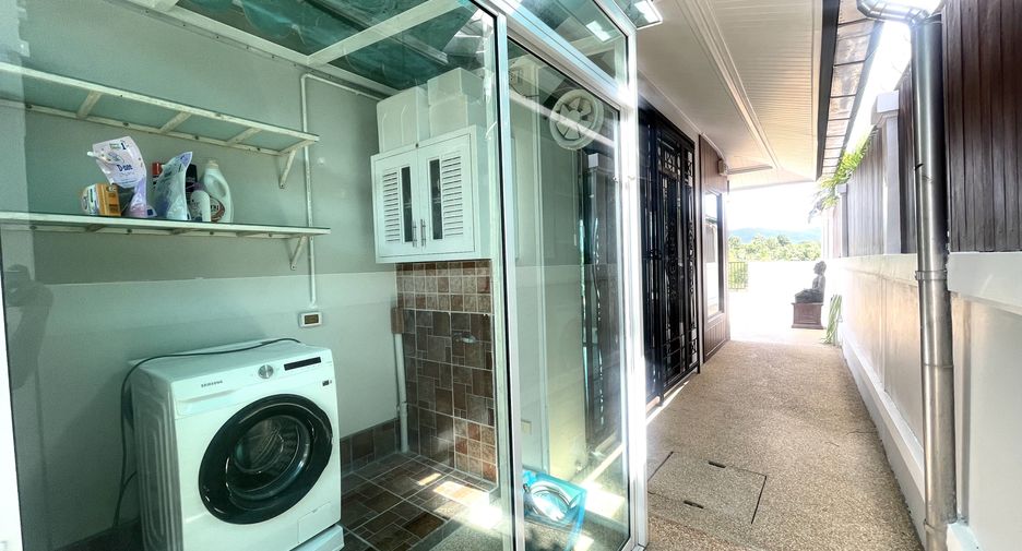 For sale 3 bedrooms villa in Thalang, Phuket