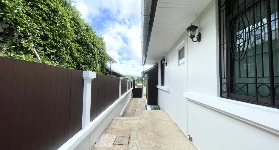 For sale 3 bedrooms villa in Thalang, Phuket