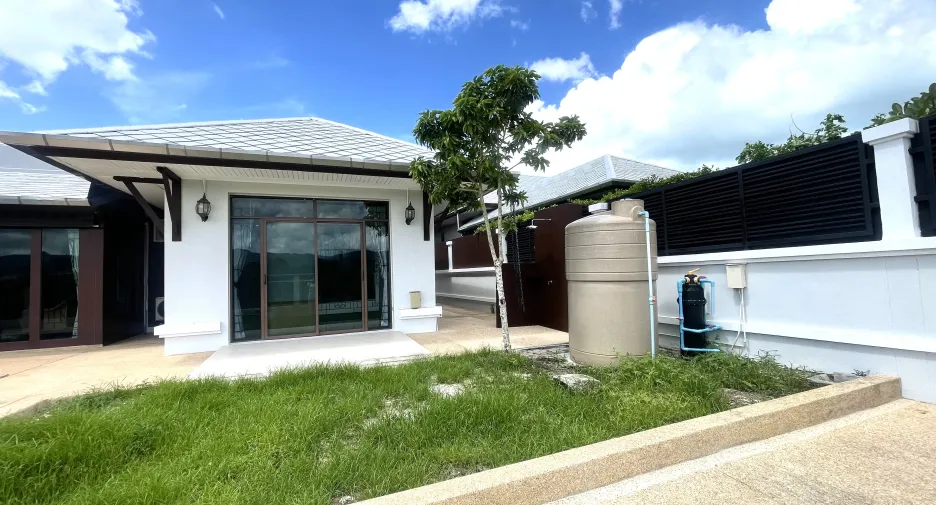 For sale 3 bedrooms villa in Thalang, Phuket