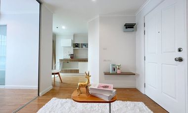 For sale 1 bed condo in Wang Thonglang, Bangkok