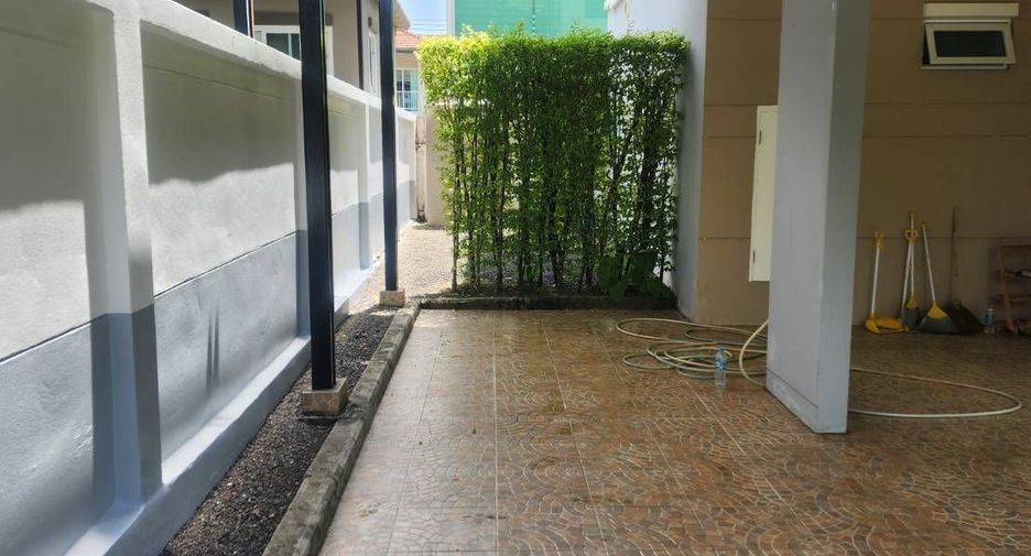 出租 4 卧室 独立屋 在 Phuket Town, 普吉