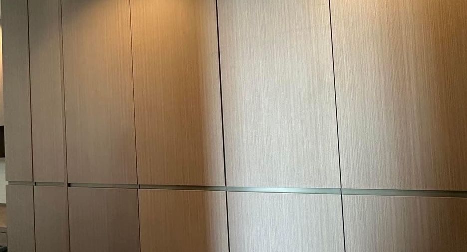 For sale 1 bed condo in Sathon, Bangkok