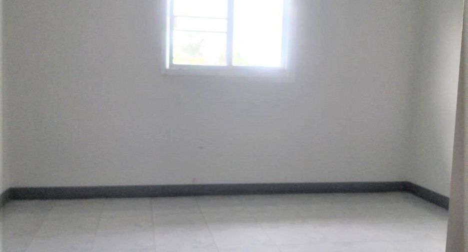 For rent and for sale 3 bedrooms townhouse in Mueang Chiang Rai, Chiang Rai