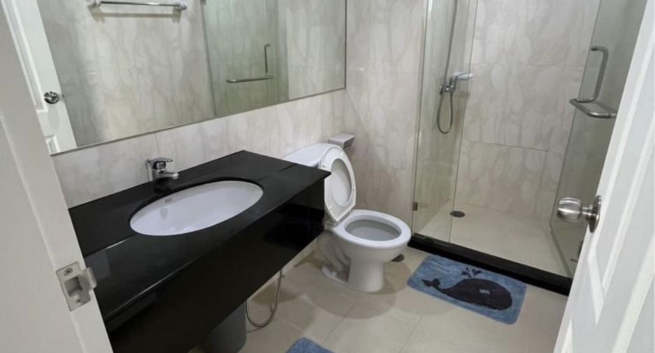 For sale 2 bedrooms condo in Watthana, Bangkok