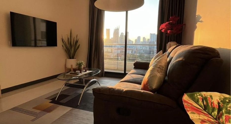For sale 2 bedrooms condo in Watthana, Bangkok