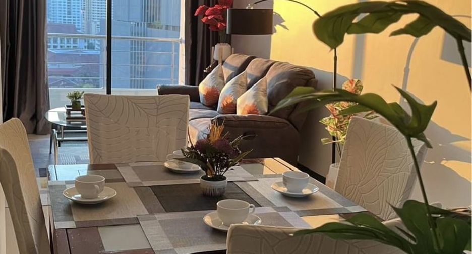 For sale 2 bedrooms condo in Watthana, Bangkok