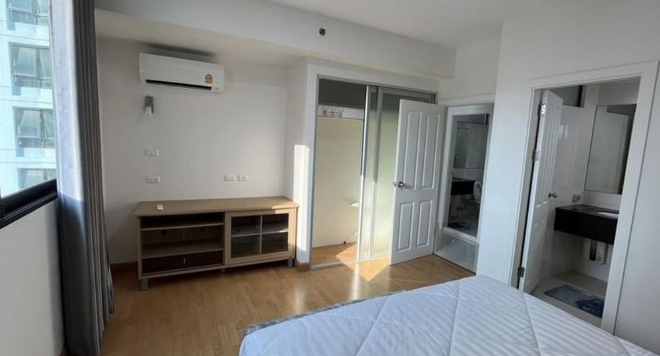 For sale 2 bedrooms condo in Watthana, Bangkok