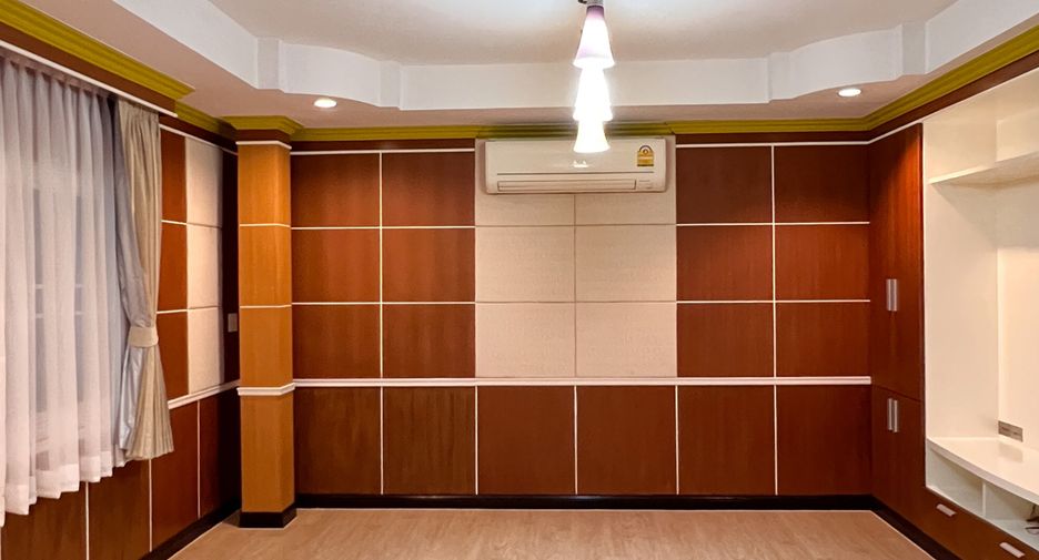 ขาย 5 ห้องนอน บ้านเดี่ยว ใน เมืองราชบุรี, ราชบุรี