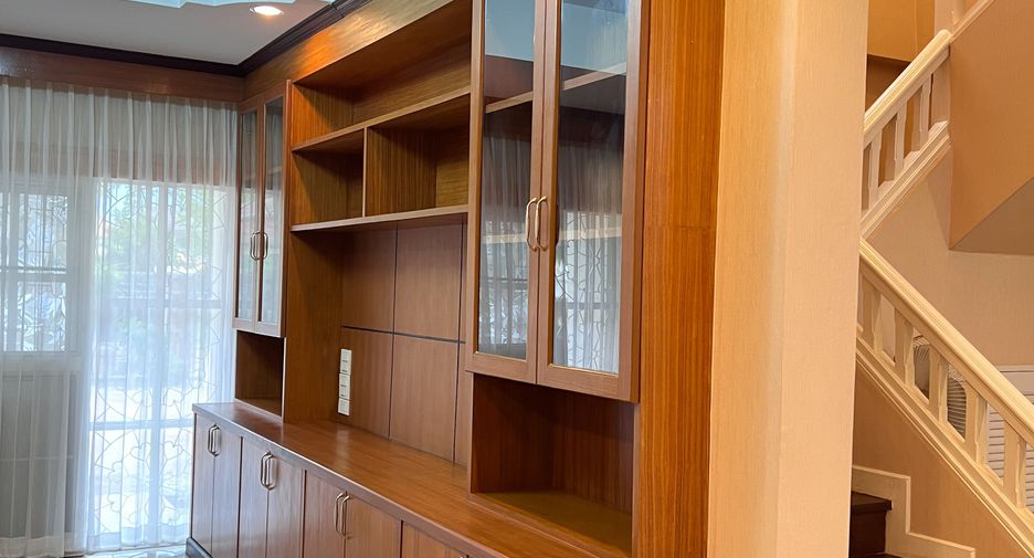 ขาย 5 ห้องนอน บ้านเดี่ยว ใน เมืองราชบุรี, ราชบุรี