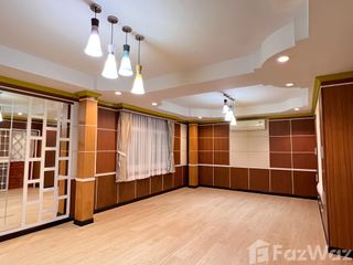 For sale 5 bedrooms house in Mueang Ratchaburi, Ratchaburi