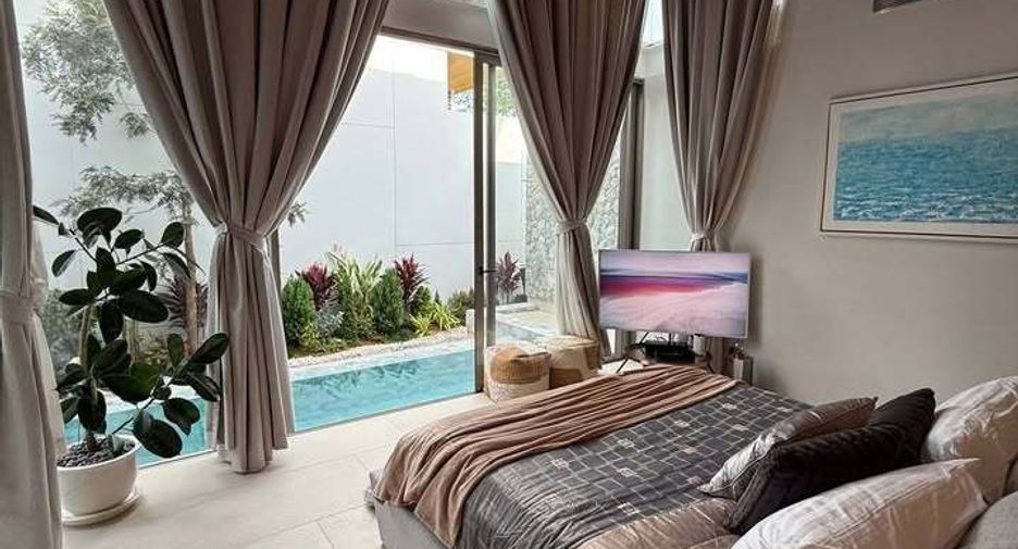 For sale 4 bedrooms villa in Thalang, Phuket