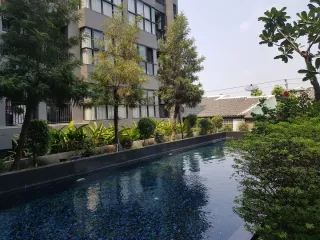 出售 1 卧室 公寓 在 Phra Khanong, 曼谷