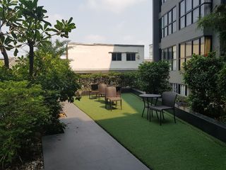 出售 1 卧室 公寓 在 Phra Khanong, 曼谷