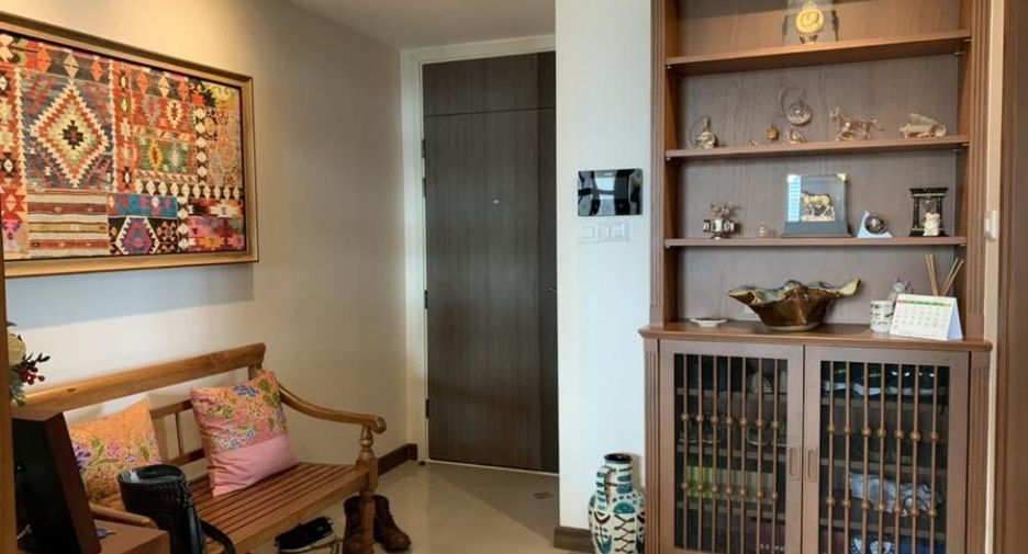 For sale 2 bedrooms condo in Sathon, Bangkok