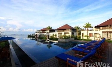 Condo en venta de 3 habitaciones en Klaeng, Rayong