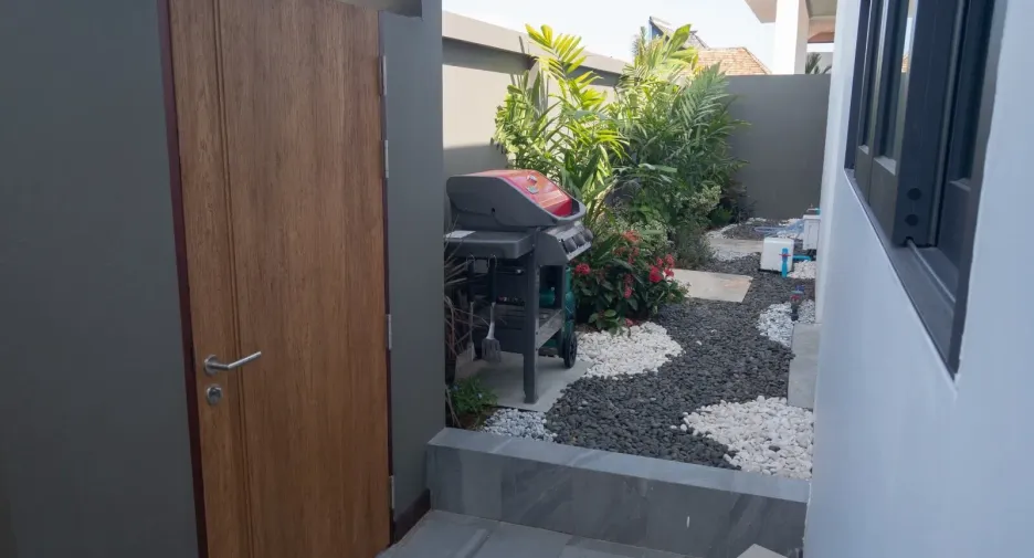 For sale 4 bedrooms villa in Thalang, Phuket