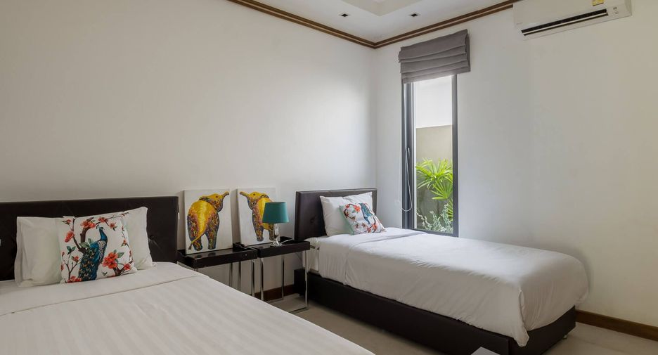 For sale 4 bedrooms villa in Thalang, Phuket
