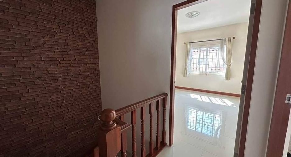 出售 和 出租 3 卧室 联排别墅 在 Krathum Baen, Samut Sakhon