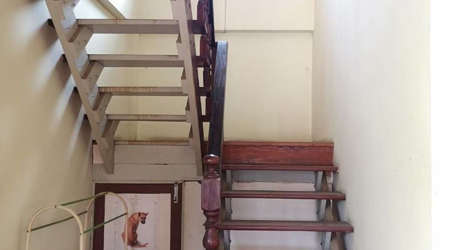 For sale 4 ベッドルーム house in Sawankhalok, Sukhothai