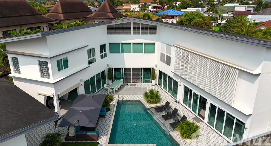 For rent 5 bedrooms villa in Mueang Phuket, Phuket