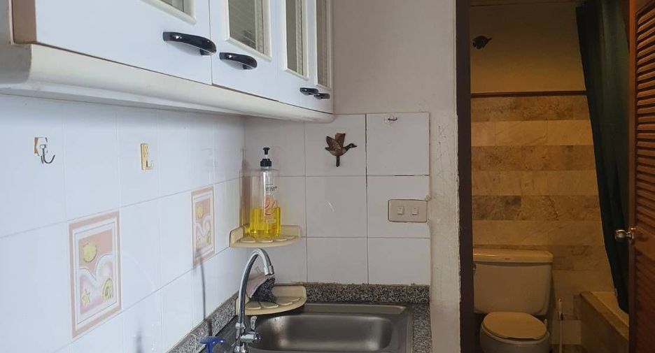 À vendre 2 chambres condo à Sathon, Bangkok