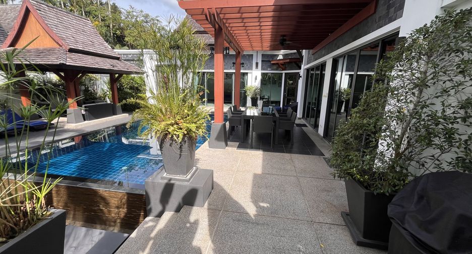 For sale 3 bedrooms villa in Thalang, Phuket