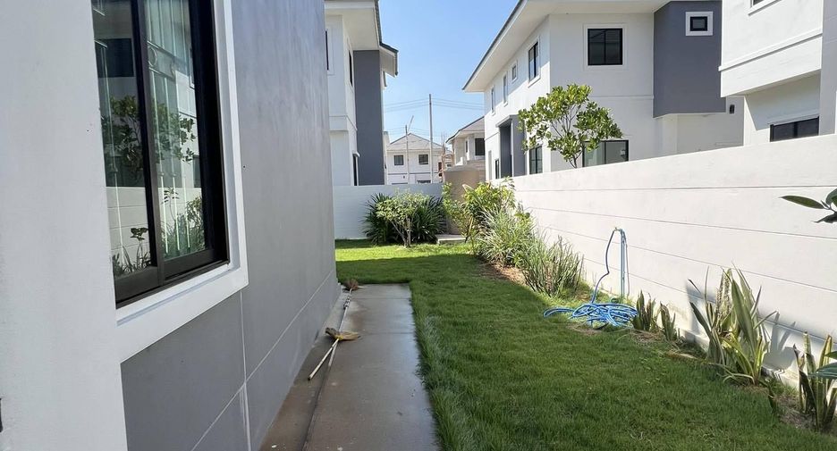 Haus zum Kauf mit 3 Zimmer in Changhan, Roi Et
