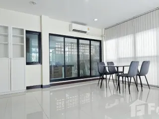 For rent 3 bedrooms house in Ban Bueng, Chonburi