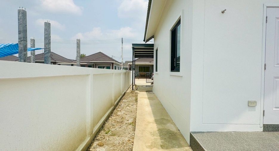 For sale 2 bedrooms house in Si Maha Phot, Prachin Buri