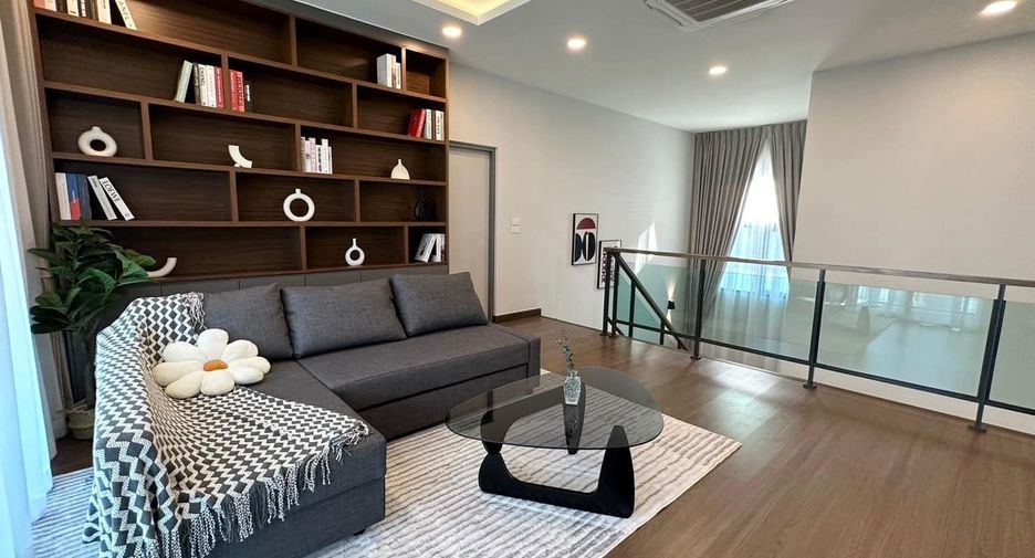 Casa en venta y en alquiler de 5 habitaciones en Bang Phli, Samut Prakan
