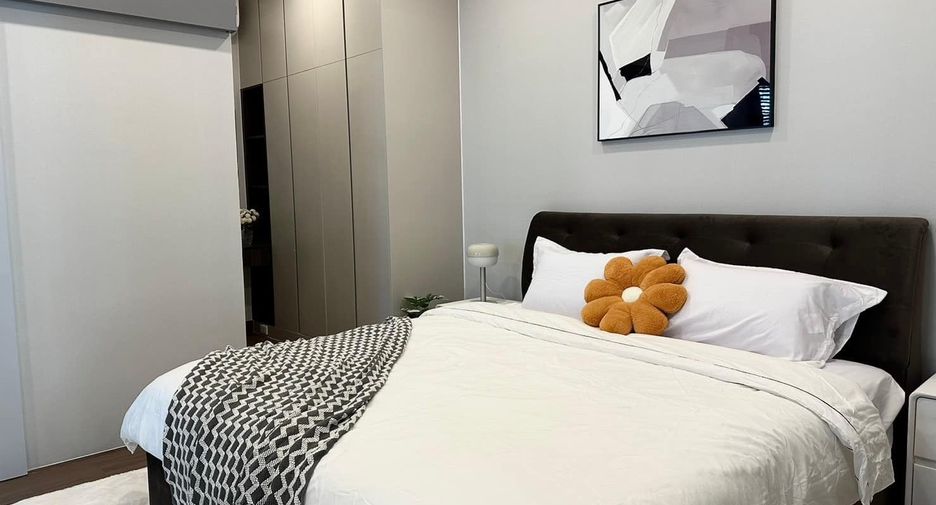 Casa en venta y en alquiler de 5 habitaciones en Bang Phli, Samut Prakan
