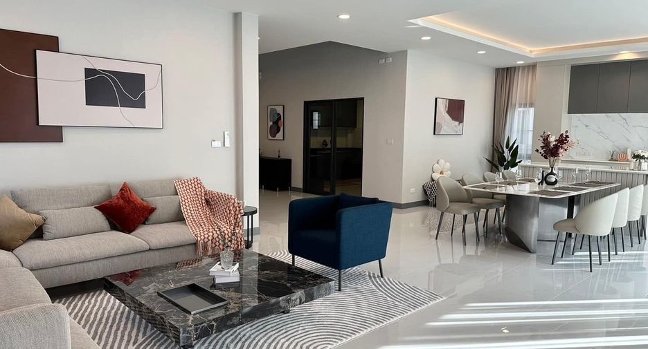 Casa en venta y en alquiler de 5 habitaciones en Bang Phli, Samut Prakan