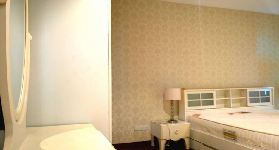 For sale 1 bed condo in Phaya Thai, Bangkok