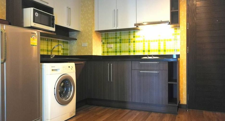 For sale 1 bed condo in Phaya Thai, Bangkok