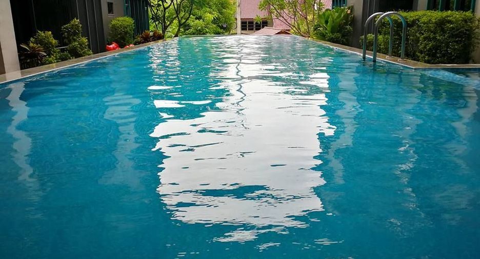 For sale 1 bed condo in Phaya Thai, Bangkok