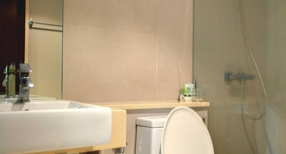 For sale 1 bed condo in Phaya Thai, Bangkok