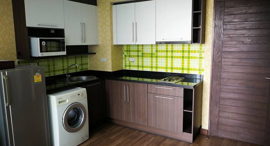 For sale 1 bed condo in Phaya Thai, Bangkok