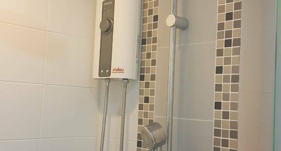 For sale studio condo in Thon Buri, Bangkok