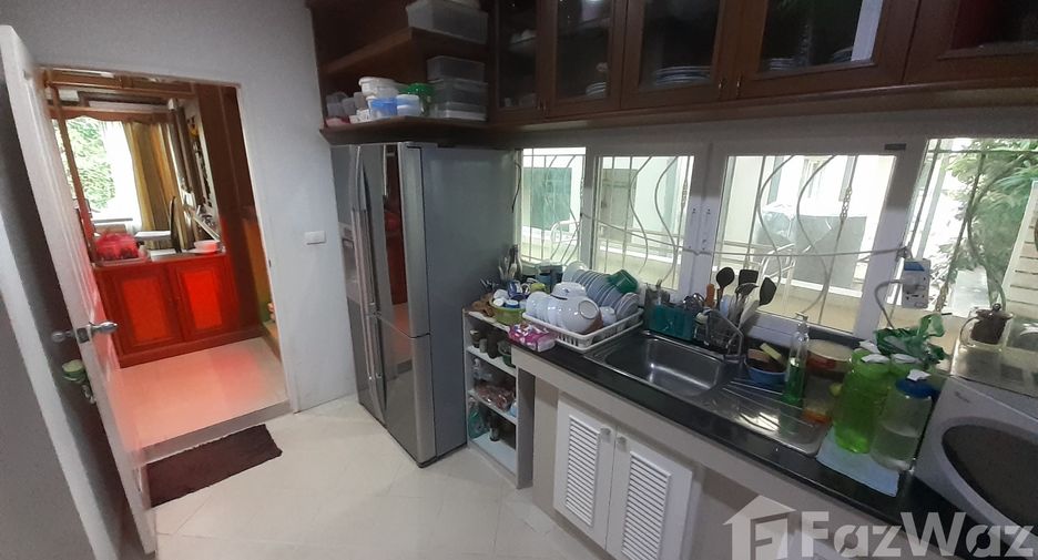 For sale 4 bedrooms house in Bang Kruai, Nonthaburi